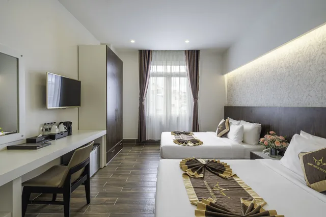 Family, 2 Queen Beds, Minh Chien Hotel 5/9