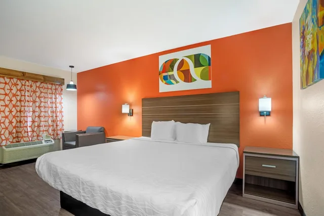 غرفة قياسية بسرير كينج، Best Western Statesville Inn 4/9