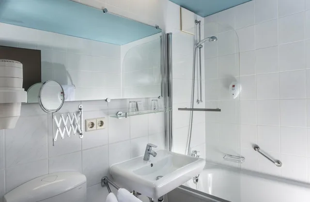 غرفة ثلاثية، City Hotel Berlin East 3/3
