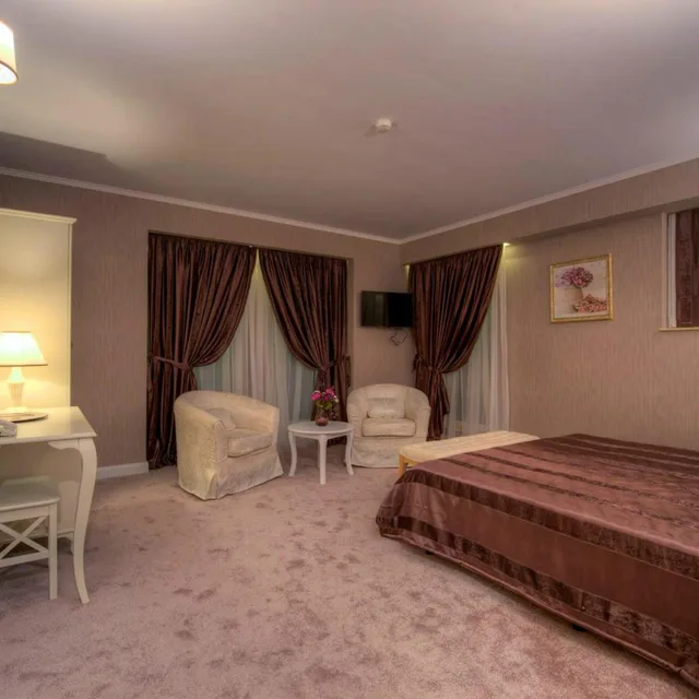غرفة ديلوكس بسرير مزدوج، Family Hotel Agoncev 1/10