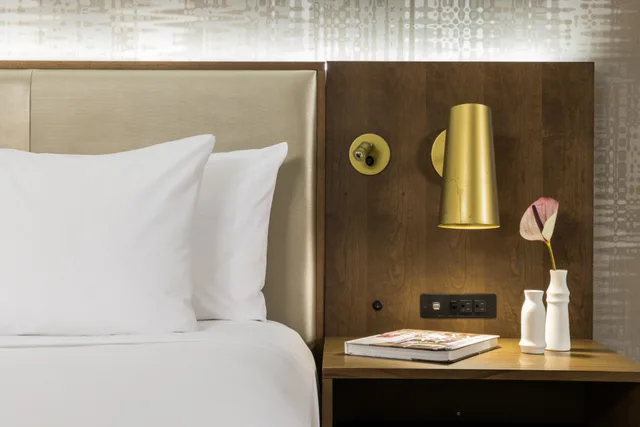 غرفة بسرير كينج، Crowne Plaza Toronto Airport 5/5