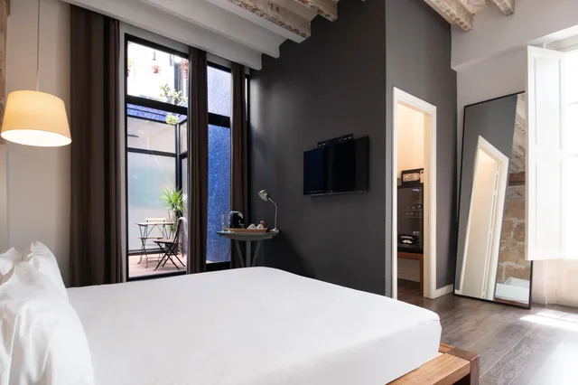 غرفة بريميوم بسريرين منفصلين، Brondo Architect Hotel 8/10