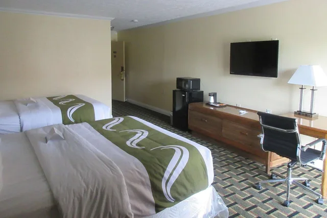 غرفة بسريرين كوين، Quality Inn Harrodsburg-Danville 1/2