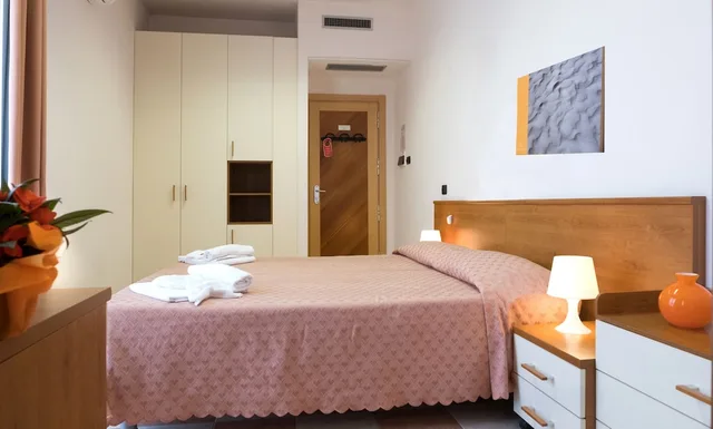 غرفة بسرير كوين، Hotel Maita 3/4