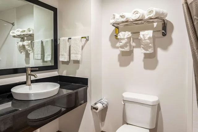 غرفة ديلوكس بسريرين مزدوجين بمطبخ صغير، Studio6 Lake Charles, LA 3/6