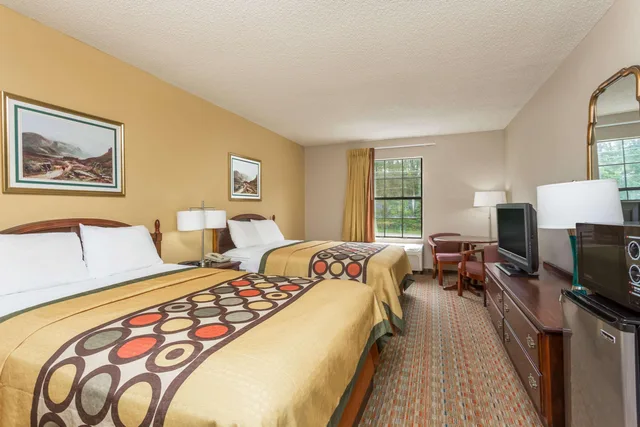 جناح بسريرين كوين، Quality Inn Cornelia GA 1/1