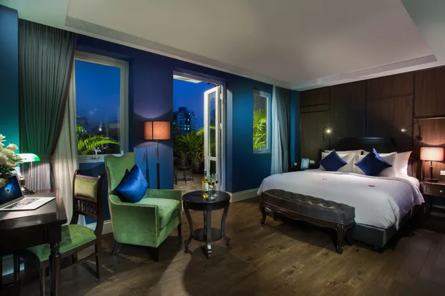 Gallery, Garden, Suite, King Bed, Sauna, Terrace، Ogallery Premier Hotel And Spa 6/10