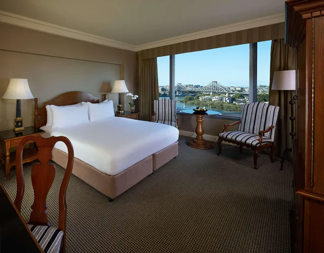 غرفة سوبيريور بإطلالة على النهر، Stamford Plaza Brisbane 2/5