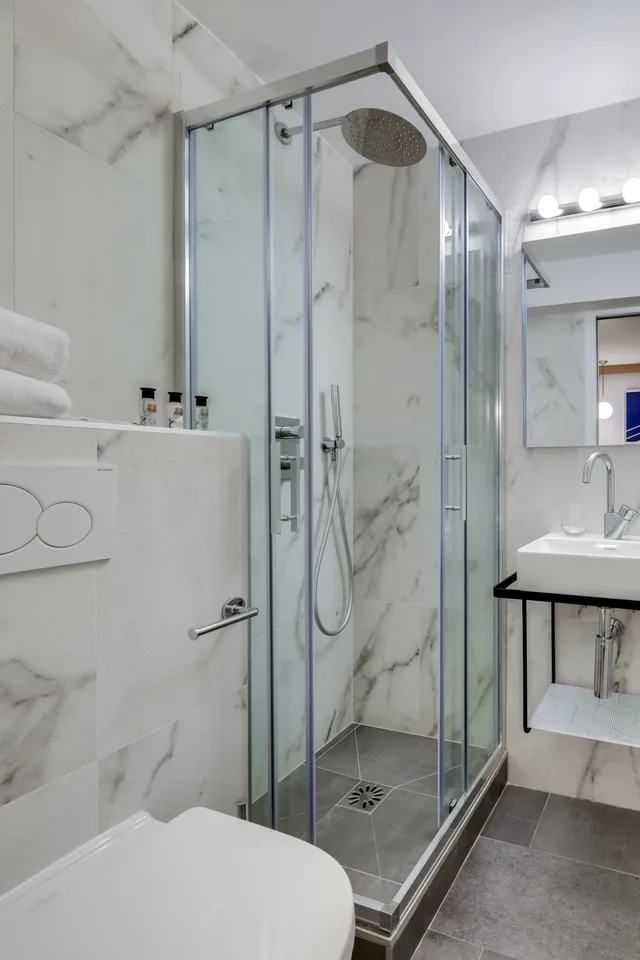 Room, Double or Twin Bed, Courtyard Area، Alexandrine Opera 7/9