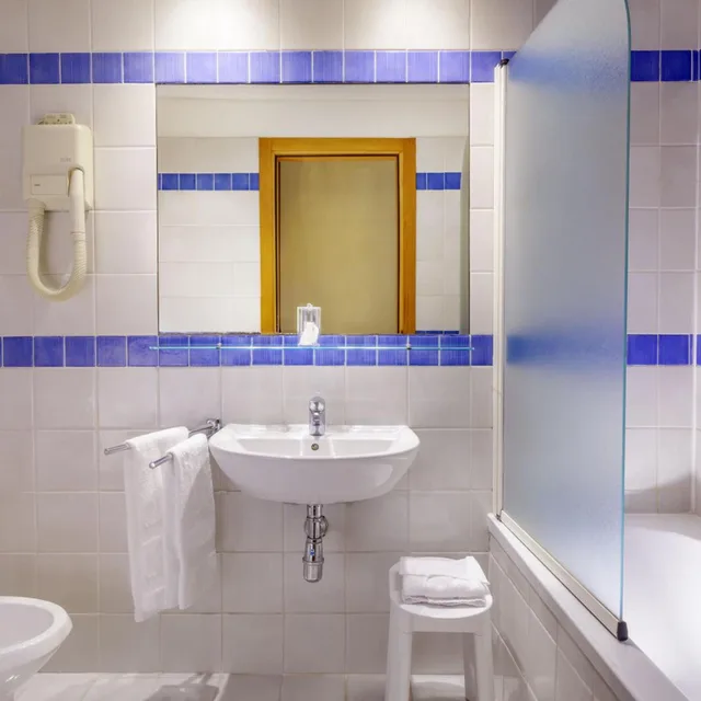 غرفة بسرير مزدوج أو سريرين منفصلين، Hotel Botticelli 5/5