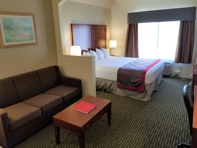 غرفة بسرير كينج لذوي الإعاقة، Ramada by Wyndham Bakersfield North 3/5