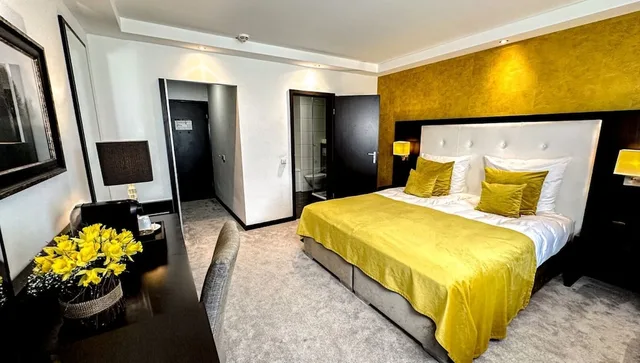 Plus, Comfort, Double Bed، HOTEL MOERS VAN DER VALK 2/15