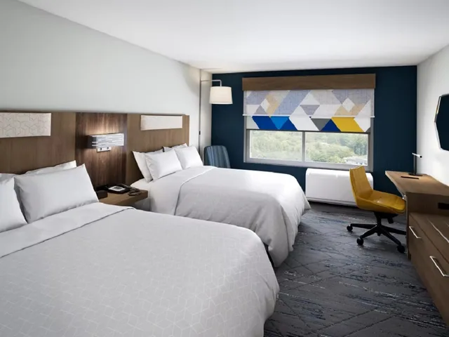 غرفة بسريرين كوين، Holiday Inn Express & Suites - Dallas Plano North, an IHG Hotel 2/10