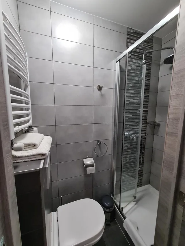 غرفة ثلاثية بسرير فردي، Hotel City Center 6/8