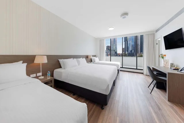 غرفة تنفيذية بسريرين منفصلين وسرير كينج بإطلالة على المدينة، Best Western Queen Victoria Market Hotel 9/13