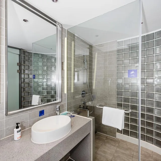 Room, King Bed, Side Sea View، HOLIDAY INN EXPRESS HAIKOU WEST COAST 3/3