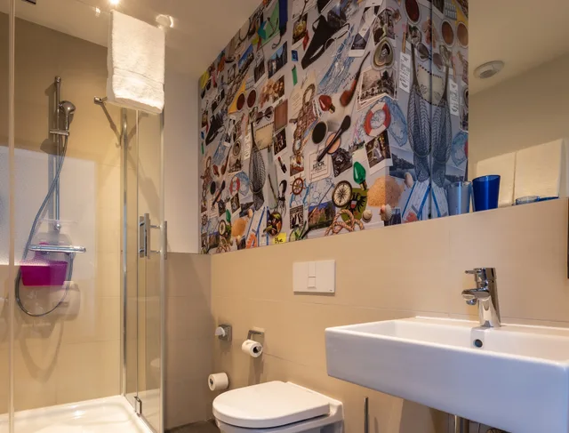 غرفة بريميوم بسرير كوين، Holiday Inn - the niu, Rig Lübeck by IHG 5/7