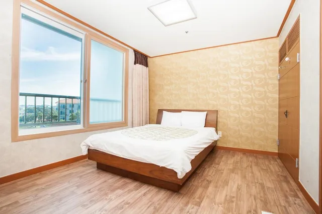 غرفة عائلية، Il Sung Jeju Beach Resort 2/10