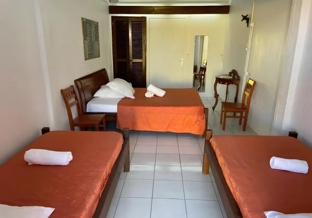 Room, Quadruple, Restaurant Le Rotabas Hotel 3/5