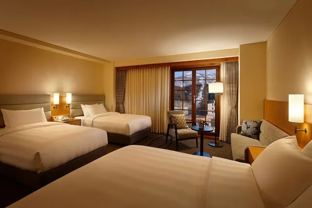 Superior, Family, Triple, 1 Double and Twin Beds, 3 Beds، Lotte Arai Resort 2/8