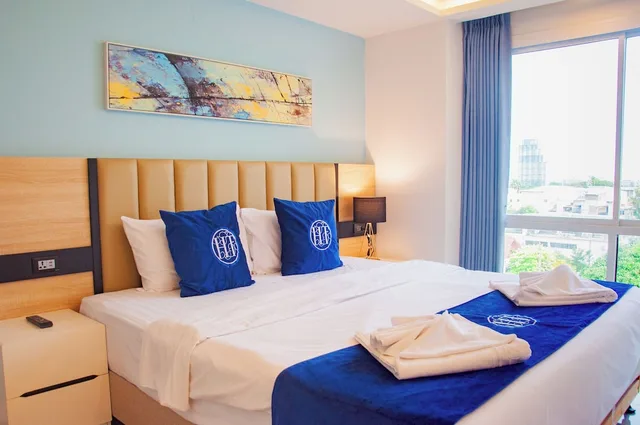 2 Bedrooms, Grand, Tropical, 2 Queen Beds، HT9 HOTEL 1/6