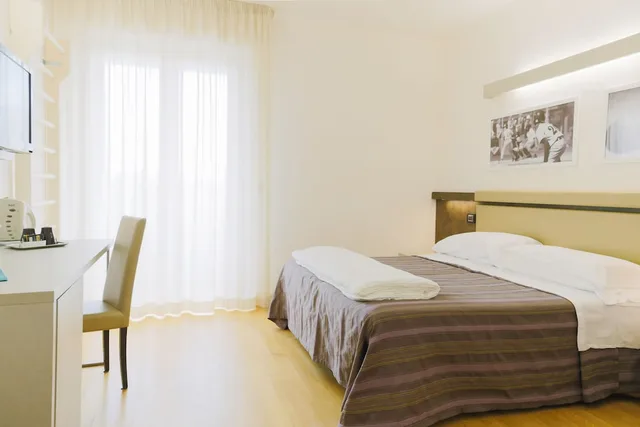 غرفة سوبيريور مفردة بسرير مزدوج، Hotel Sporting 2/5