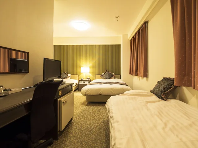 Room, Triple, Twin Beds, Hotel Areaone Oita 2/7