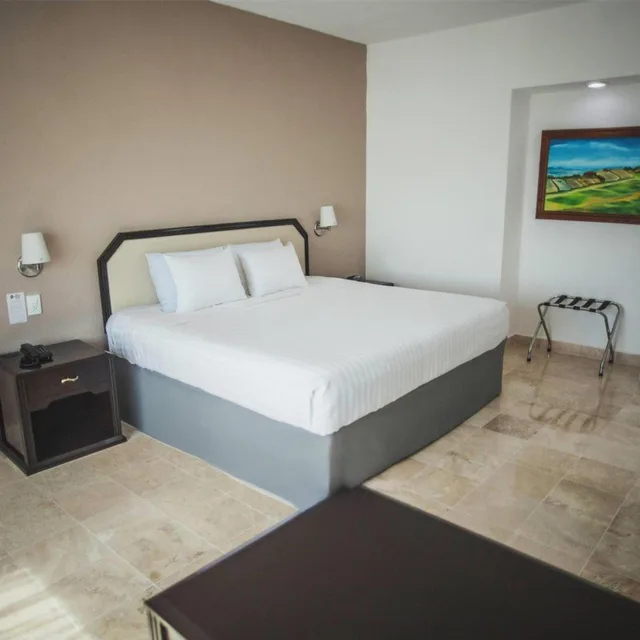 جناح جونيور بسرير كينج مع أريكة، Days Inn by Wyndham Tuxtepec 7/10