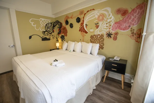 Family, Suite, Triple, Accessible, Hotel Des Arts 2/6