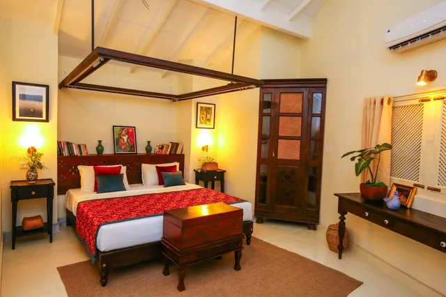 Eden, Deluxe, King Bed، The Sun House 1/1