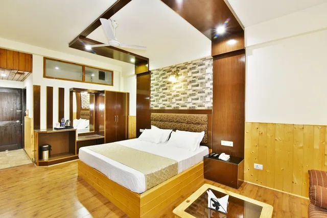 غرفة سوبيريور بسرير كينج، HOTEL DEVLOK 2/5