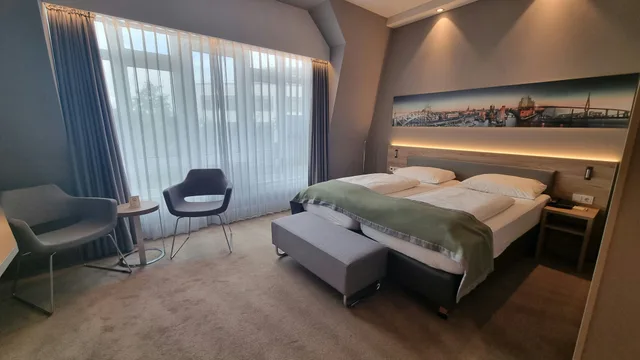 Superior, Double or Twin Bed, Hotel Panorama Hamburg-Harburg 3/6
