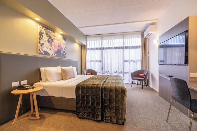 غرفة سوبيريور بسرير كينج في الطابق الأرضي، Rose Park Hotel Auckland 8/10
