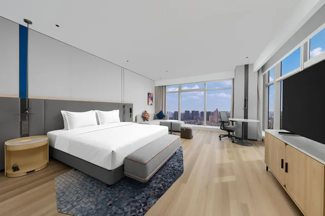 Standard, King Bed, Extra Floor Space، Holiday Inn Express Ruian Xincheng by IHG 1/3