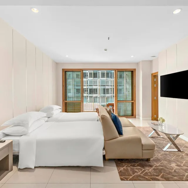 Family Suite, Grande Centre Point Ploenchit Bangkok 4/9