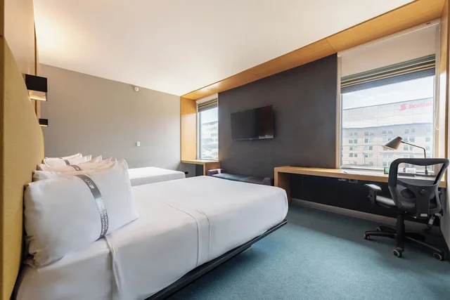 Aloft, 2 Queen Beds، ALOFT BOGOTA AIRPORT 3/7