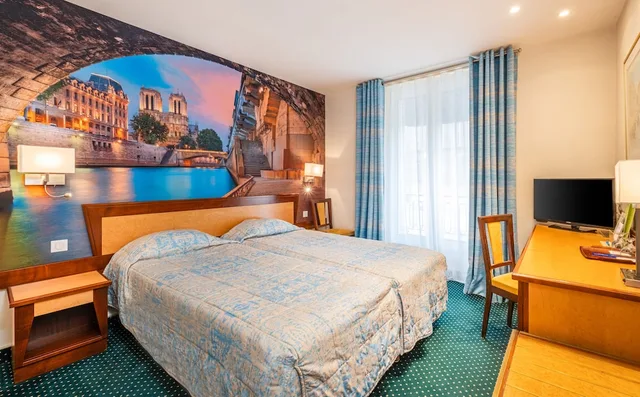 غرفة تنفيذية بسريرين منفصلين، HOTEL TERMINUS MONTPARNASSE 8/10