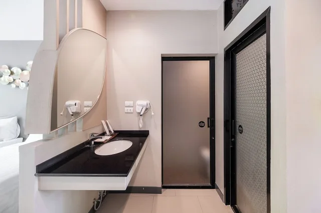 Deluxe, King Bed, Pool Access، At Rice Resort 4/4