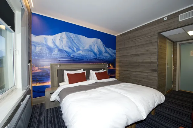 غرفة قياسية بسرير مزدوج، Svalbard Hotel 7/12