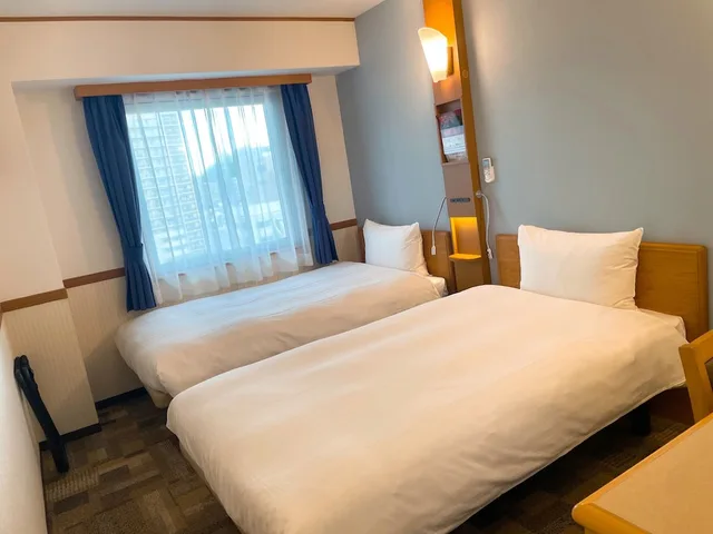 غرفة قياسية بسريرين منفصلين للمدخنين، Toyoko Inn Mito Eki Minami Guchi 2/2