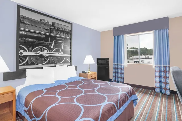 غرفة بسرير كوين، Super 8 by Wyndham Havre De Grace Aberdeen Area 1/2