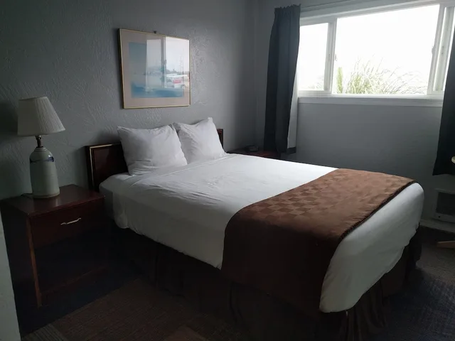 استوديو بسرير كوين، Ocean Shores Inn Suites 1/2