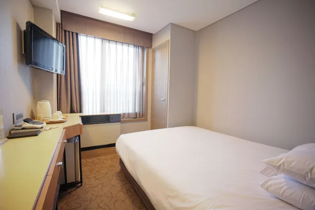 Junior Double Room (NO PARKING)، Savoy Hotel Seoul Myeongdong 2/10