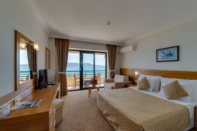 غرفة قياسية بسرير مزدوج، The Holiday Resort 1/1