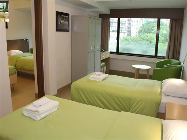 Female Dorm, Female Only, 4 Beds، YHA Mei Ho House Youth Hostel 1/1