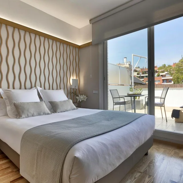 جناح بشرفة، Bonanova Suite 1/6