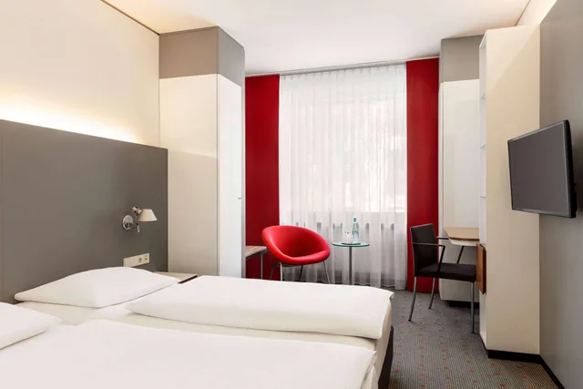 Plus, Comfort، Vienna House Easy by Wyndham Stuttgart 2/14