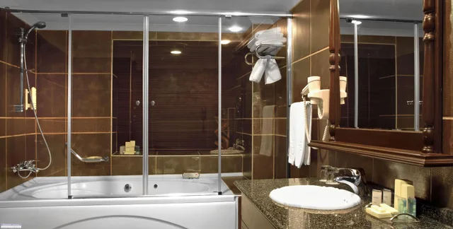 غرفة سوبيريور بسرير كينج، Dedeman Sanliurfa 9/10