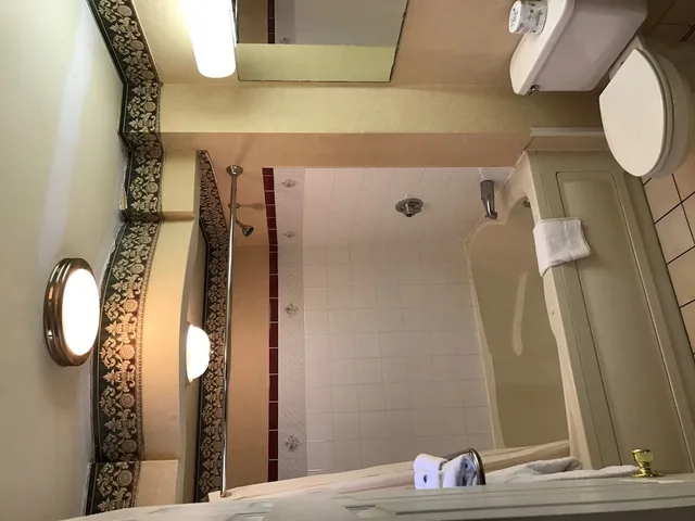 غرفة عائلية مع أريكة، Value Inn 3/3