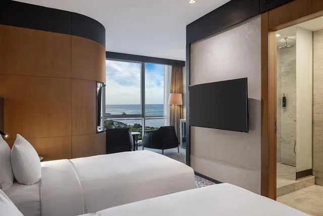 Presidential, Suite, 2 King Beds, Sea View, Kitchenette, Doubletree By Hilton Hotel Istanbul - Moda 1/6